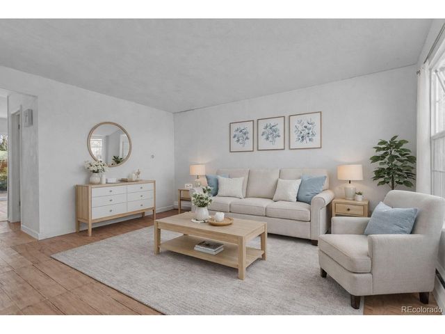 908 S Iola St, Aurora, CO 80012