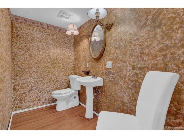 908 S Iola St, Aurora, CO 80012