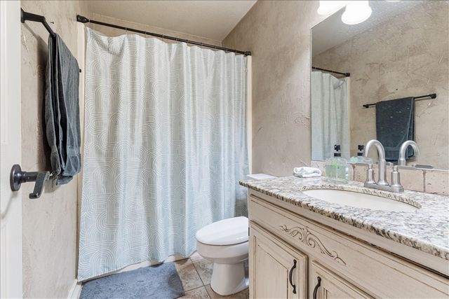 3603 W Hemlock Street, Rogers, AR 72756