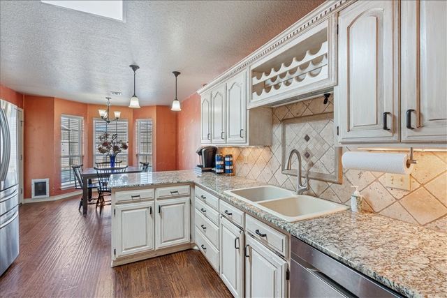 3603 W Hemlock Street, Rogers, AR 72756