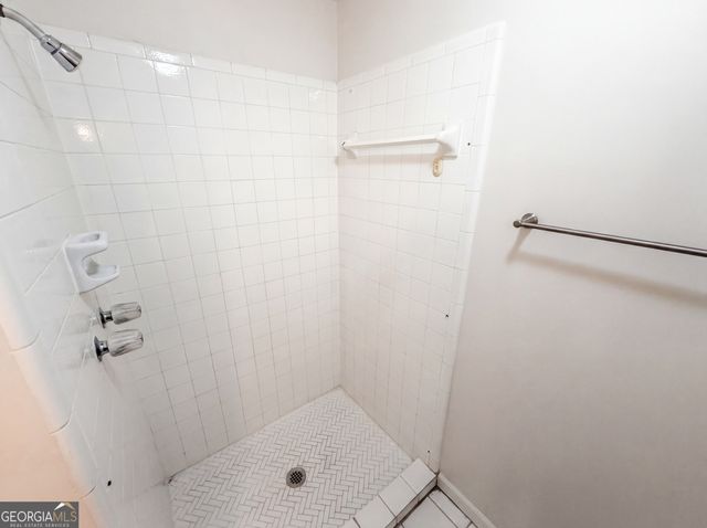 4491 Pineridge Circle, Atlanta, GA 30338