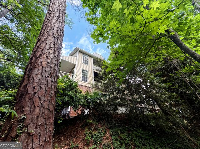 4491 Pineridge Circle, Atlanta, GA 30338