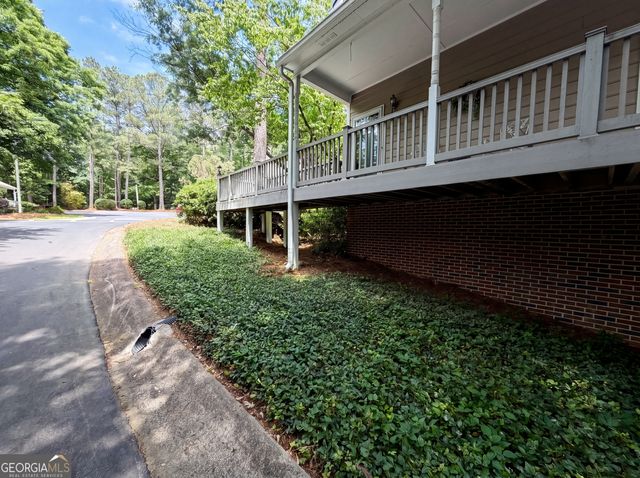 4491 Pineridge Circle, Atlanta, GA 30338