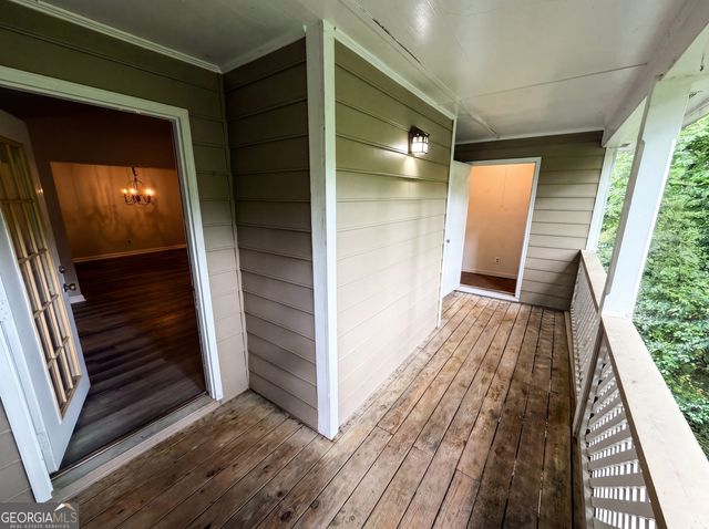 4491 Pineridge Circle, Atlanta, GA 30338