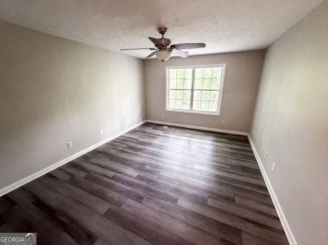 4491 Pineridge Circle, Atlanta, GA 30338