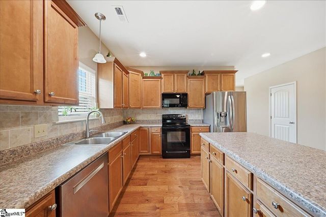 47 Rising Meadow Lane, Taylors, SC 29687