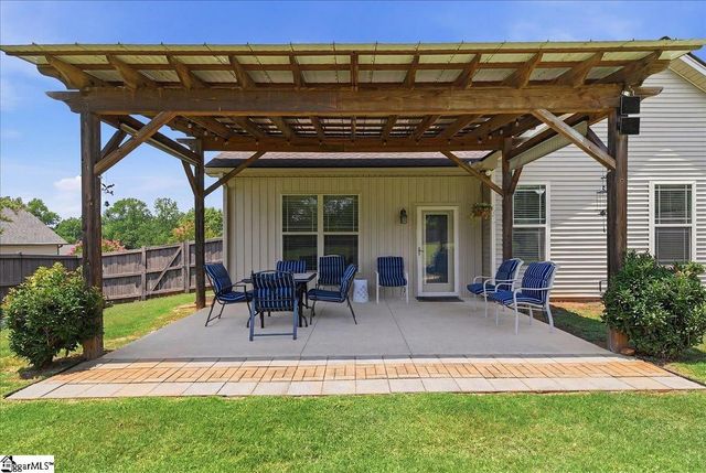 47 Rising Meadow Lane, Taylors, SC 29687