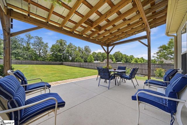 47 Rising Meadow Lane, Taylors, SC 29687
