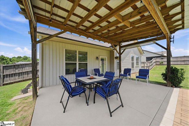 47 Rising Meadow Lane, Taylors, SC 29687
