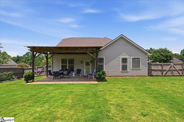 47 Rising Meadow Lane, Taylors, SC 29687