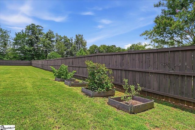 47 Rising Meadow Lane, Taylors, SC 29687