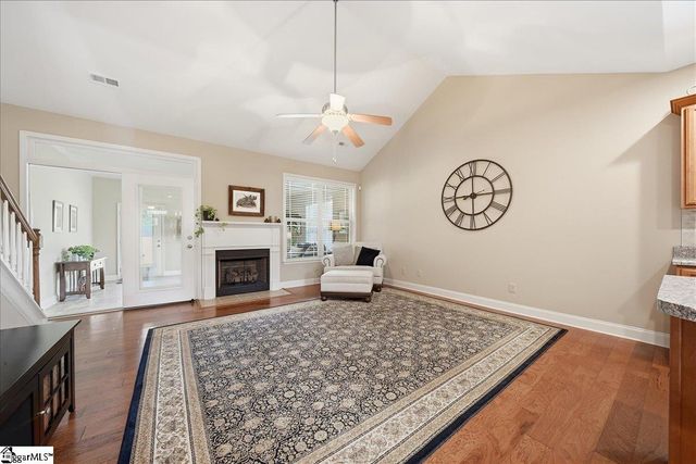 47 Rising Meadow Lane, Taylors, SC 29687