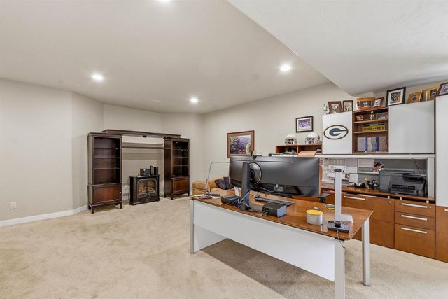 1359 MOONLIGHT LANE, Fond Du Lac, WI 54937
