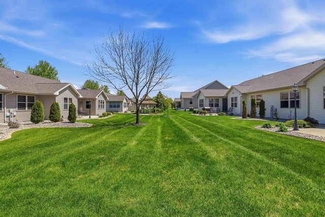 1359 MOONLIGHT LANE, Fond Du Lac, WI 54937
