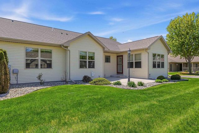 1359 MOONLIGHT LANE, Fond Du Lac, WI 54937