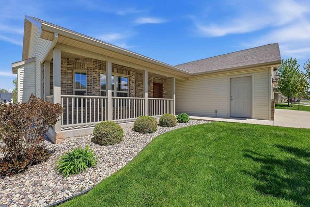 1359 MOONLIGHT LANE, Fond Du Lac, WI 54937