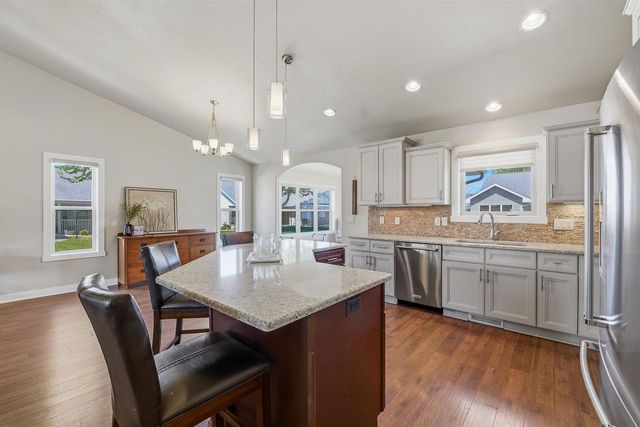 1359 MOONLIGHT LANE, Fond Du Lac, WI 54937