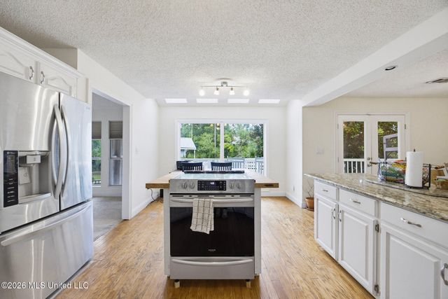 15002 Pontiac Place, Kiln, MS 39556