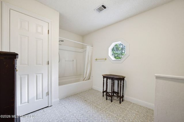 15002 Pontiac Place, Kiln, MS 39556