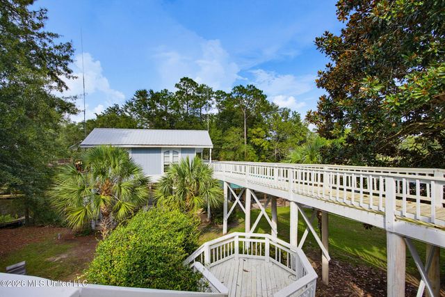 15002 Pontiac Place, Kiln, MS 39556