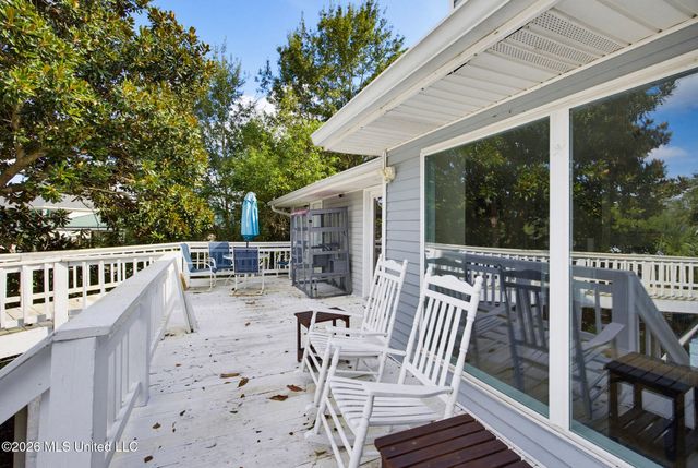 15002 Pontiac Place, Kiln, MS 39556