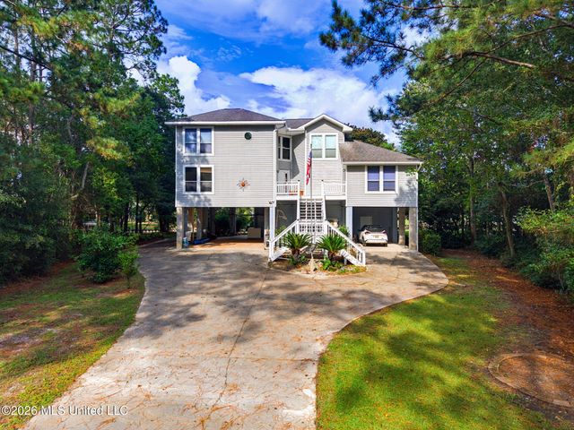 15002 Pontiac Place, Kiln, MS 39556