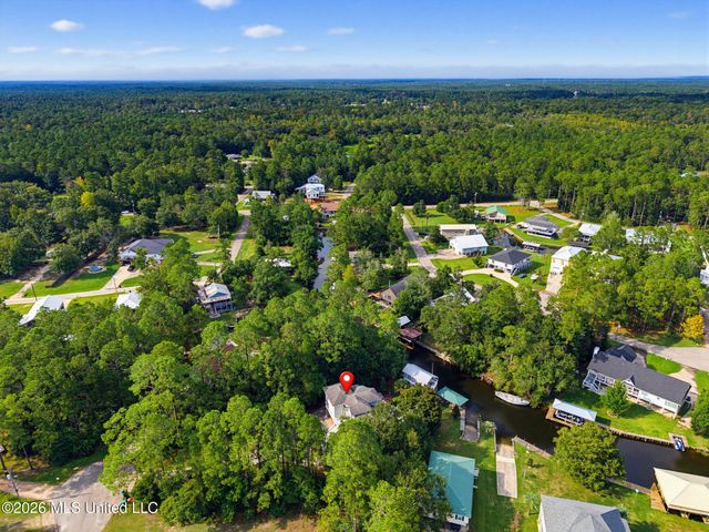15002 Pontiac Place, Kiln, MS 39556