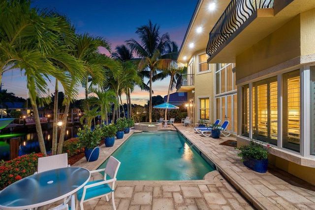 2221 NE 48th Court, Lighthouse Point, FL 33064