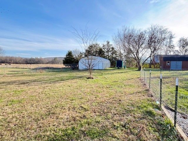 74 Freedom Ln, Winchester, TN 37398