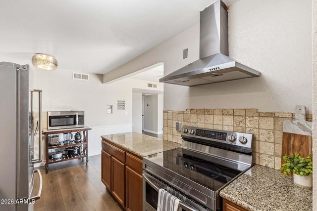 543 E FRANKLIN Avenue, Mesa, AZ 85204