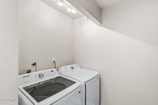 543 E FRANKLIN Avenue, Mesa, AZ 85204