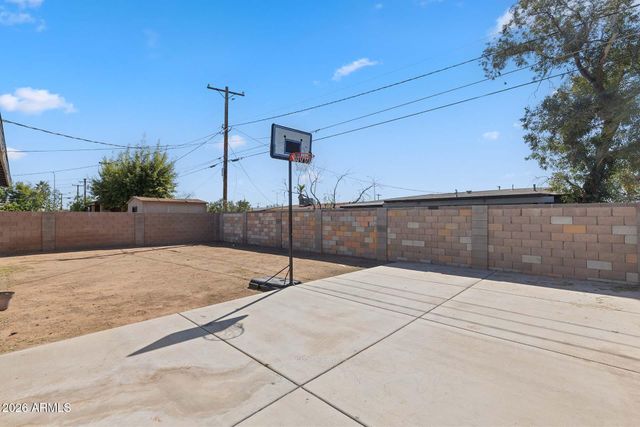 543 E FRANKLIN Avenue, Mesa, AZ 85204