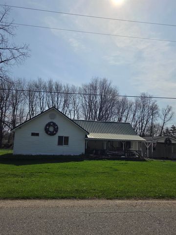 1066 Oberlin Road, Gladwin, MI 48624
