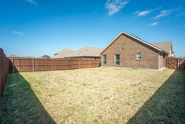 612 Daybreak Lane, Lavon, TX 75166