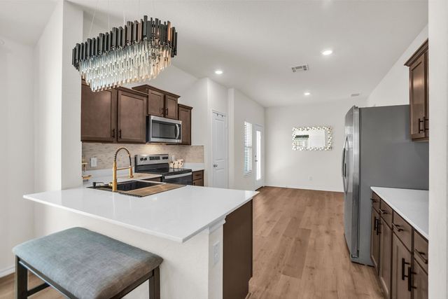 612 Daybreak Lane, Lavon, TX 75166