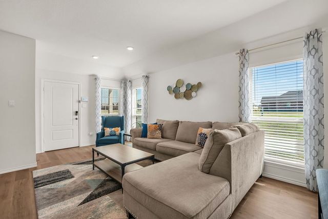 612 Daybreak Lane, Lavon, TX 75166