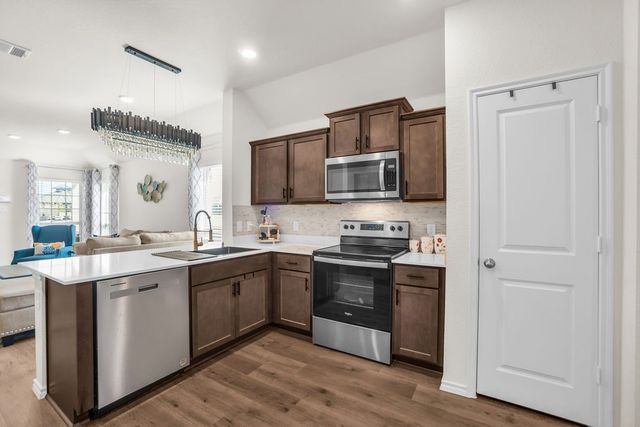 612 Daybreak Lane, Lavon, TX 75166