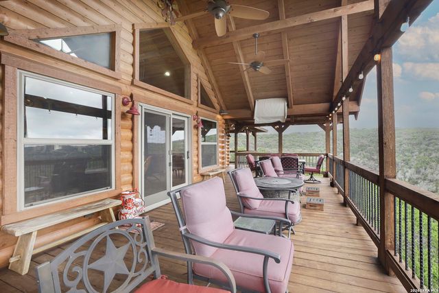 313 Timber Ridge, Pipe Creek, TX 78063