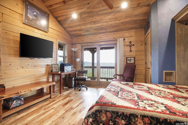 313 Timber Ridge, Pipe Creek, TX 78063