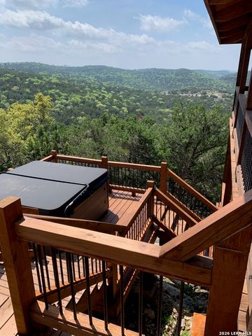 313 Timber Ridge, Pipe Creek, TX 78063