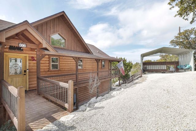 313 Timber Ridge, Pipe Creek, TX 78063