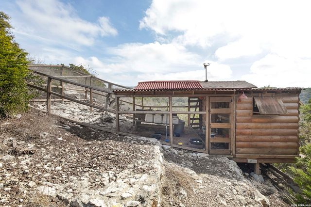 313 Timber Ridge, Pipe Creek, TX 78063