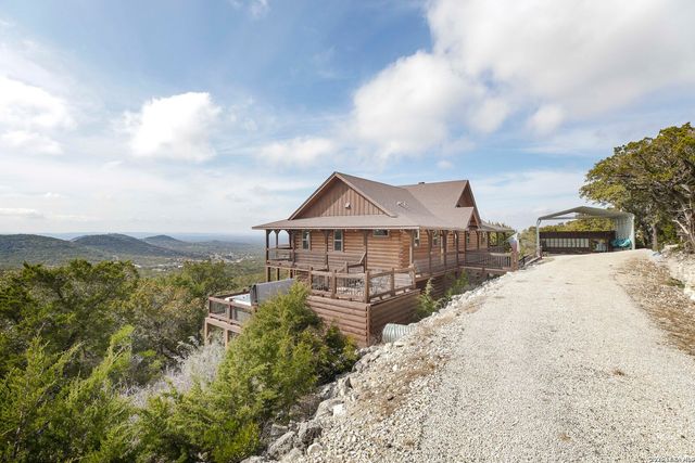 313 Timber Ridge, Pipe Creek, TX 78063