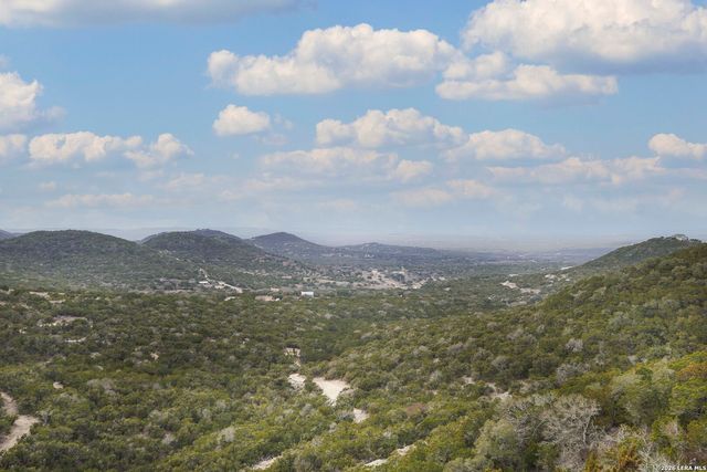 313 Timber Ridge, Pipe Creek, TX 78063