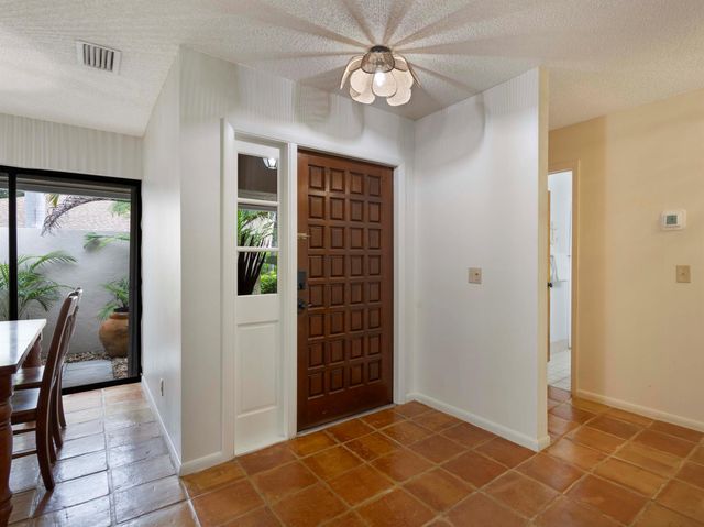 6 S Lakeshore Drive, Hypoluxo, FL 33462