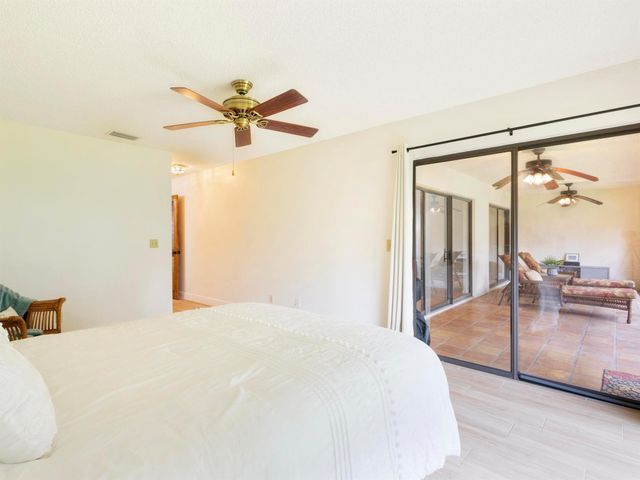 6 S Lakeshore Drive, Hypoluxo, FL 33462