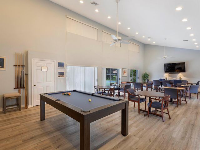 6 S Lakeshore Drive, Hypoluxo, FL 33462