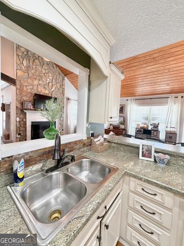 3231 Pear Avenue, Patterson, GA 31557