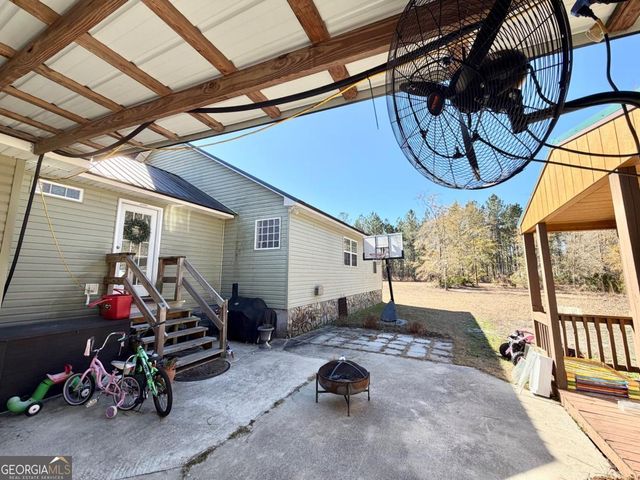 3231 Pear Avenue, Patterson, GA 31557