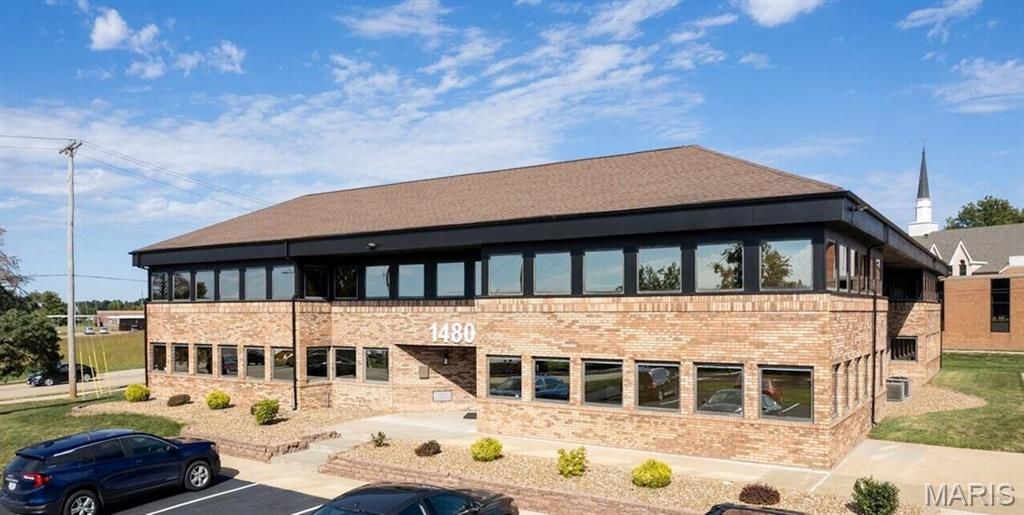 1480 Woodstone Drive 214, St Charles, MO 63304